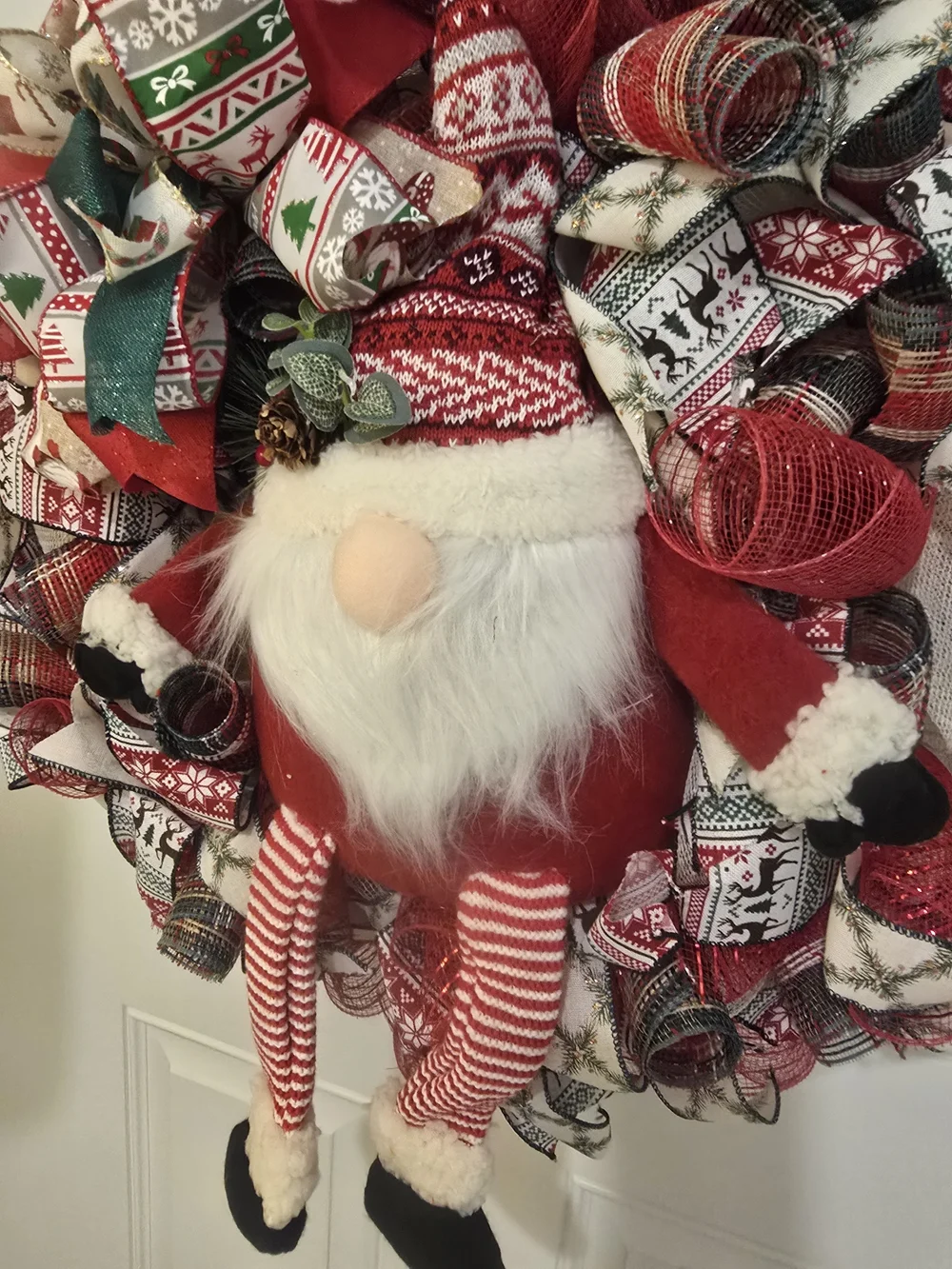 Festive Red Santa Wreath Holiday Door Decor Gnone
